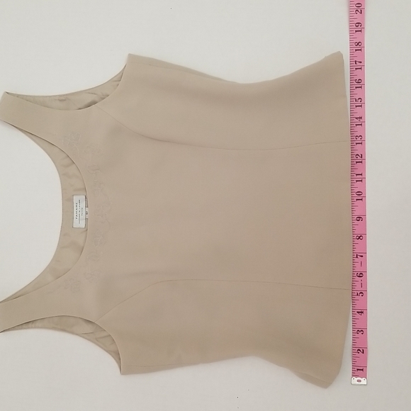 Sleeveless top, size 6P - Picture 11 of 13